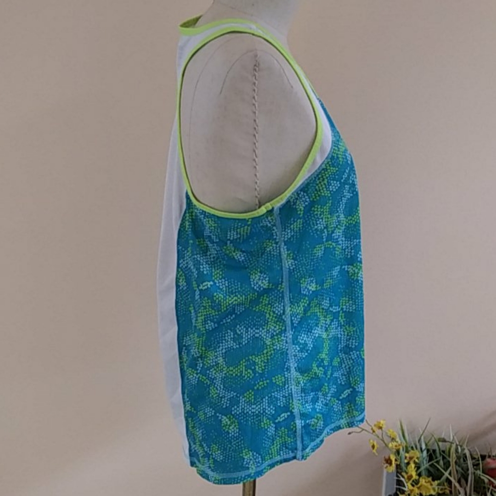 Champion Top. - Picture 3 of 7
